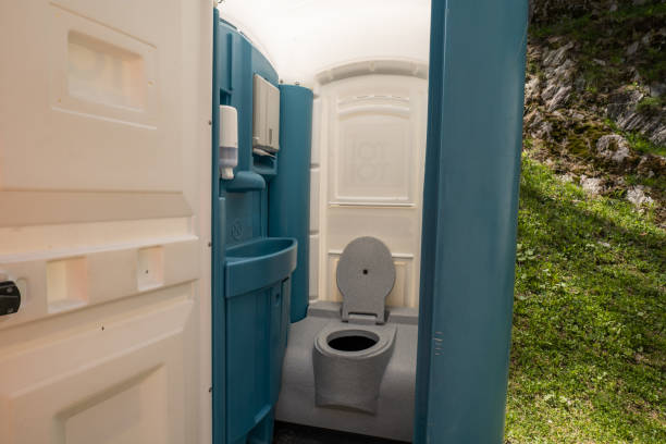 Best Local porta potty services  in Colfax, WA