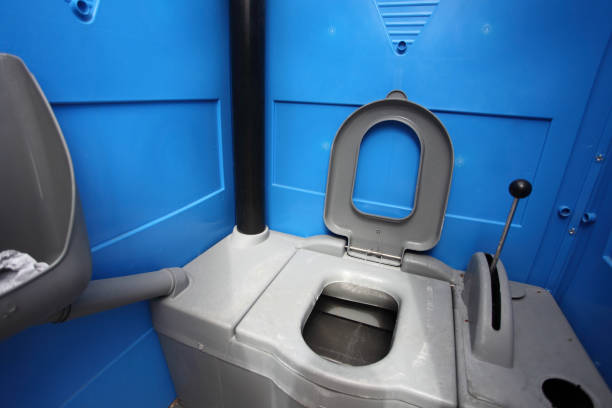 Best Affordable portable toilet rental  in Colfax, WA